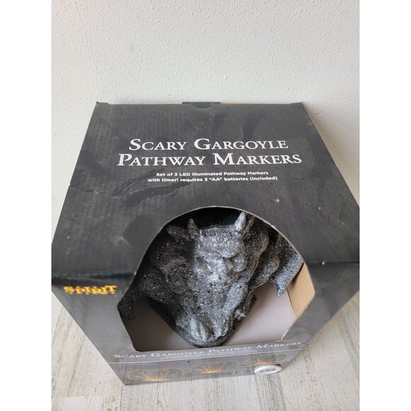 Spirit Halloween NEW scary gargoyle pathway markers prop decor - Picture 7 of 11